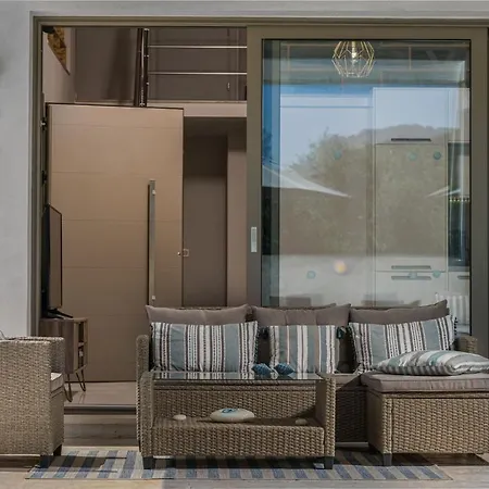 Zante Prime Heated Pool * Plános