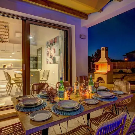 Villa Zante Prime Heated Pool Plános