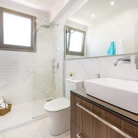 Zante Prime Heated Pool Villa *