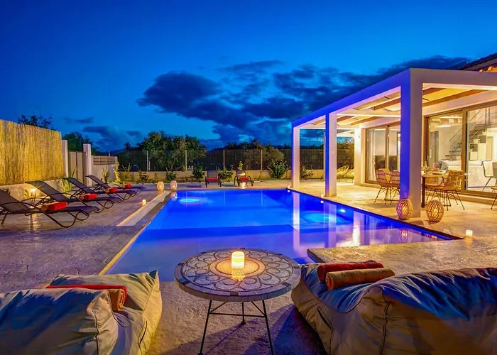 Zante Prime Heated Pool Plános