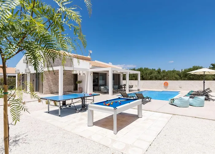 Villa Zante Prime Heated Pool Plános