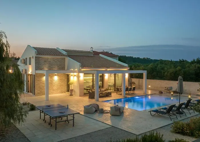 Zante Prime Heated Pool Villa Plános