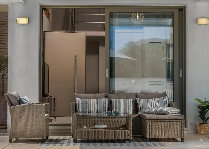 Zante Prime Heated Pool * Plános